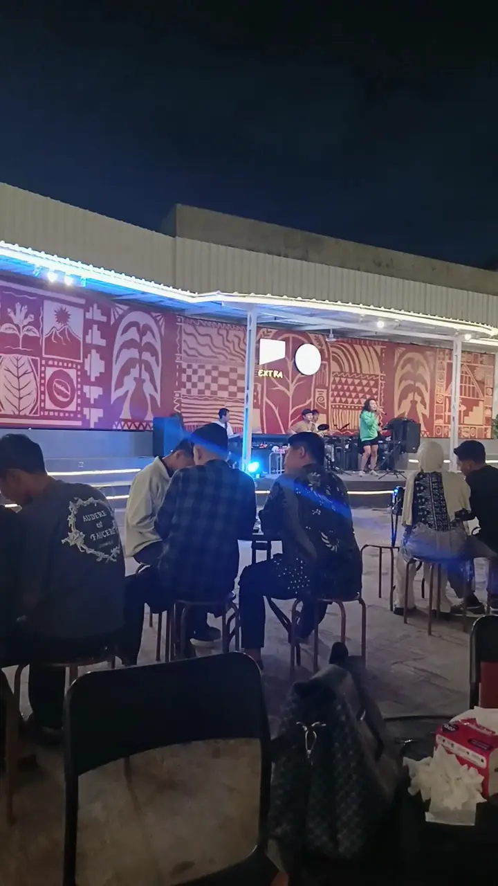 Onix Coffee and Space 7