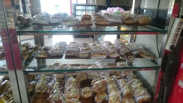 Futry Bakery & Cake Maros 7