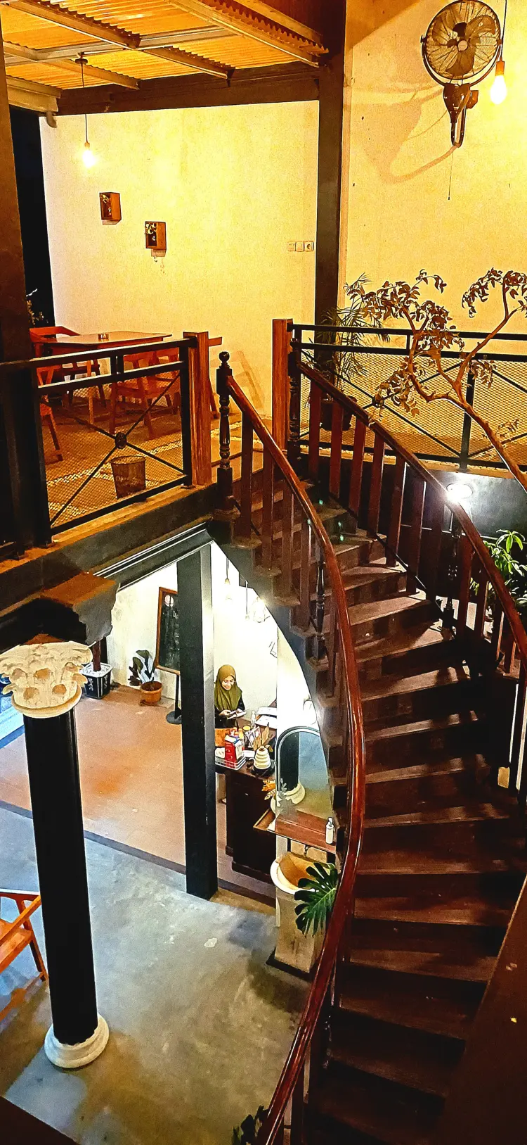 Tepi Sungai Coffee & kitchen 5