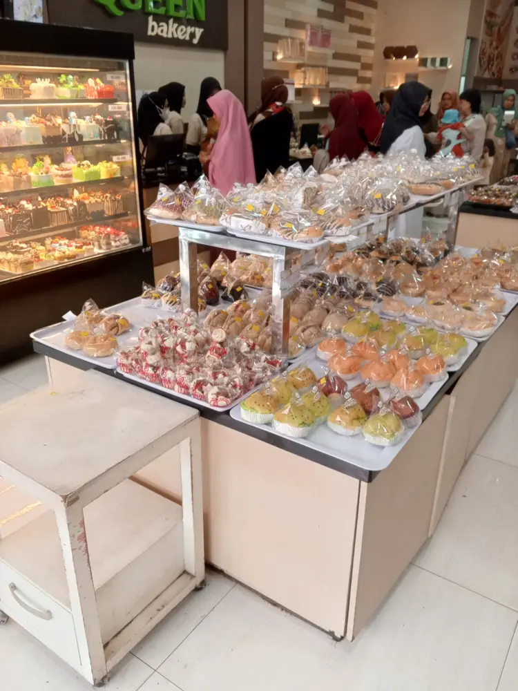 Queen Bakery Purbalingga 8