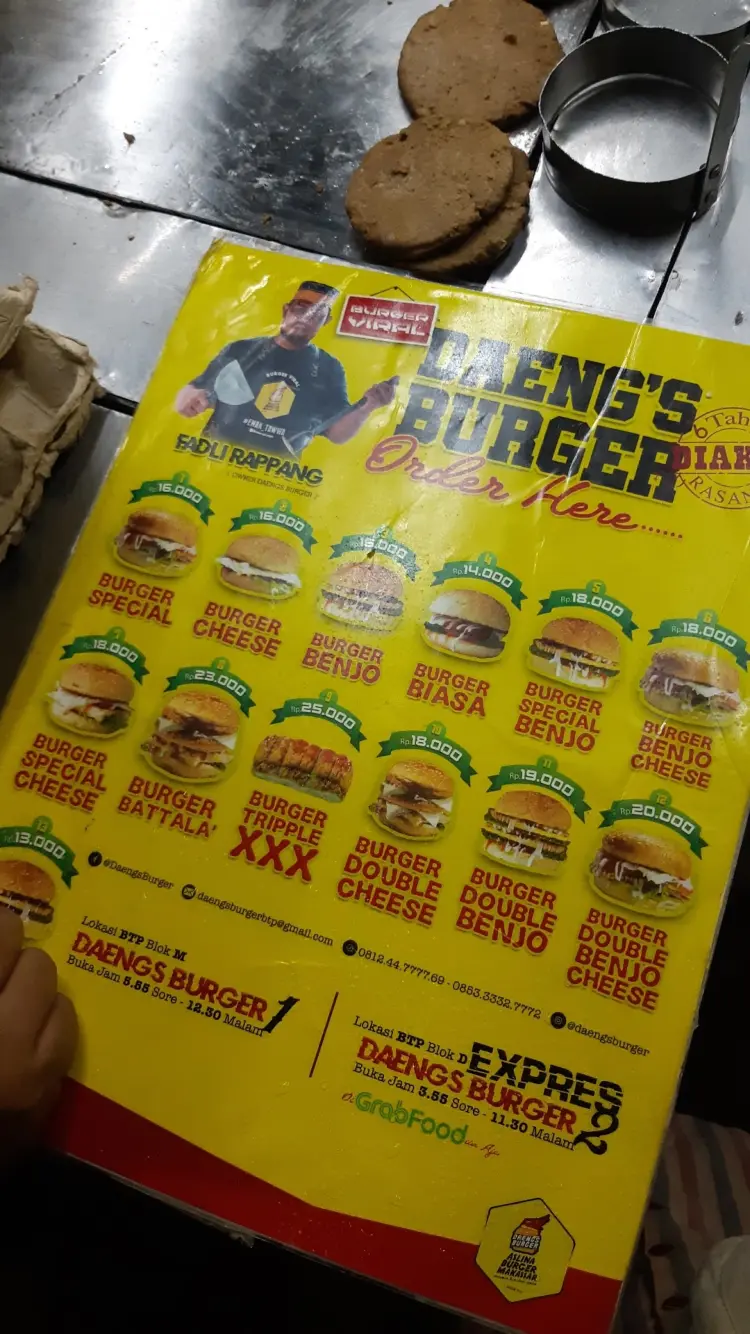 DAENG'S BURGER 6