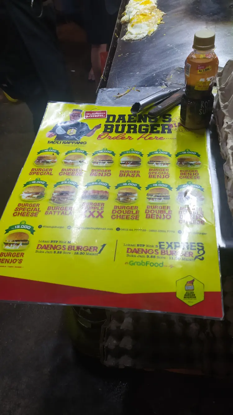 DAENG'S BURGER 8