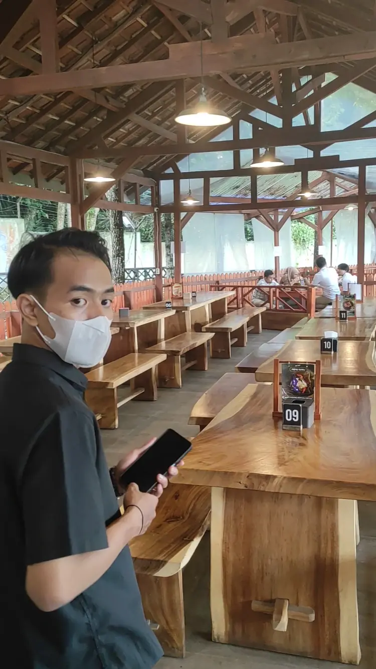 DeTuik Resto & Wedding Venue 9