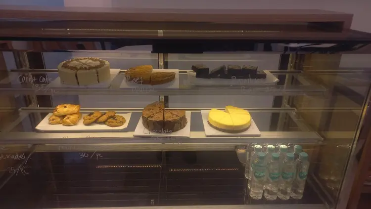 Titrasi Coffee Company 6