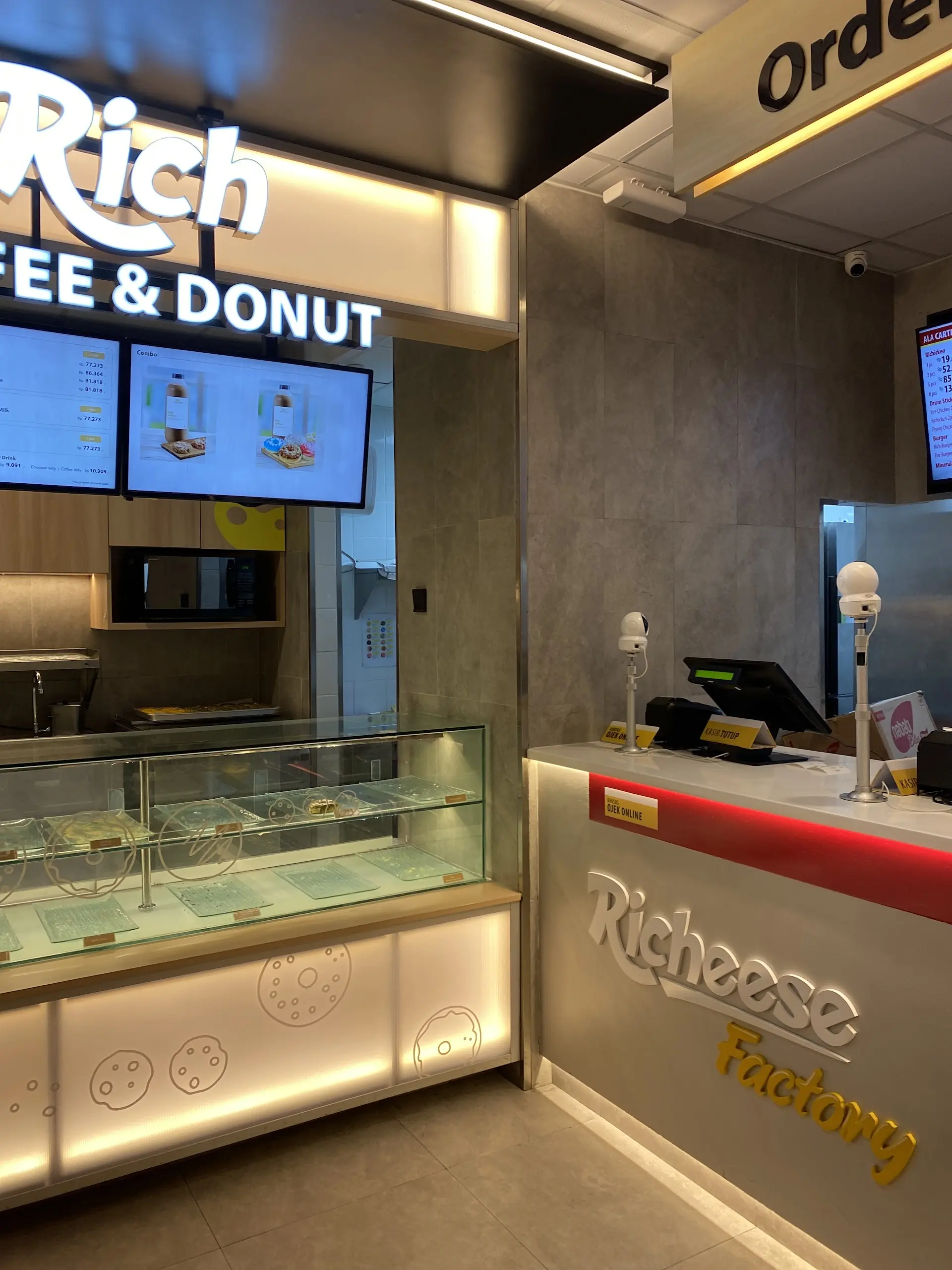 谷歌4.6星的Richeese，别在深夜挑战它的人性 3