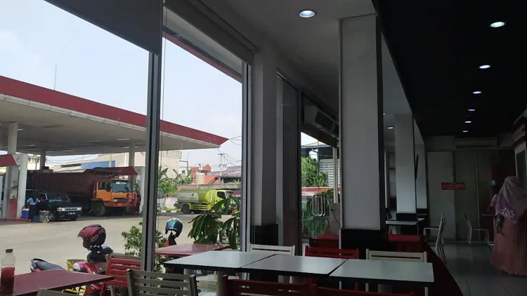 CFC SPBU Warung Bongkok Cikarang 9