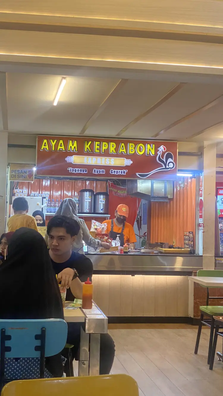 Ayam Keprabon Express Solo Grand Mall 5