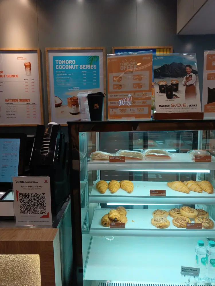 TOMORO COFFEE - Gandaria City 5