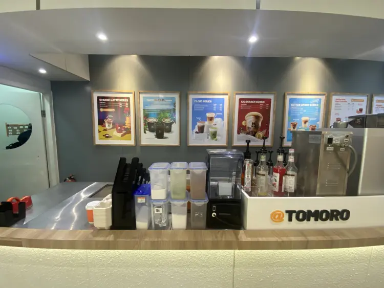 TOMORO COFFEE - Gandaria City 4