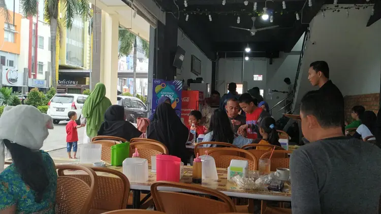 Bebek Ayam Geprek 777 PTC 2