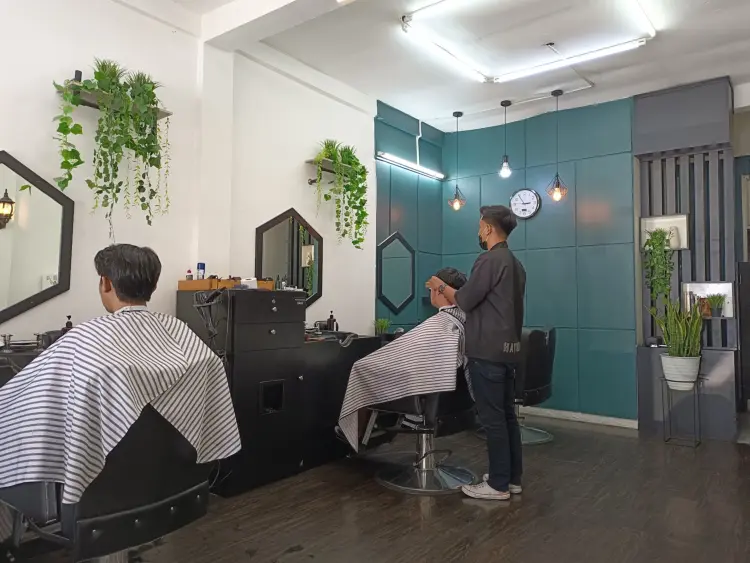 Hay Barbershop 1