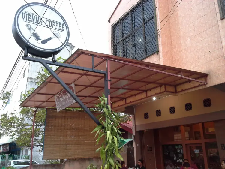 Vienna coffee & tea 1