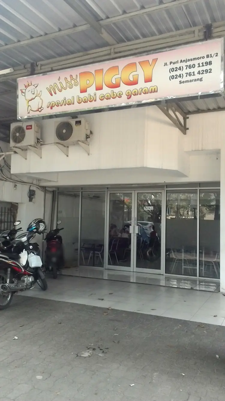 Miss Piggy Spesial Babi Cabe Garam 1