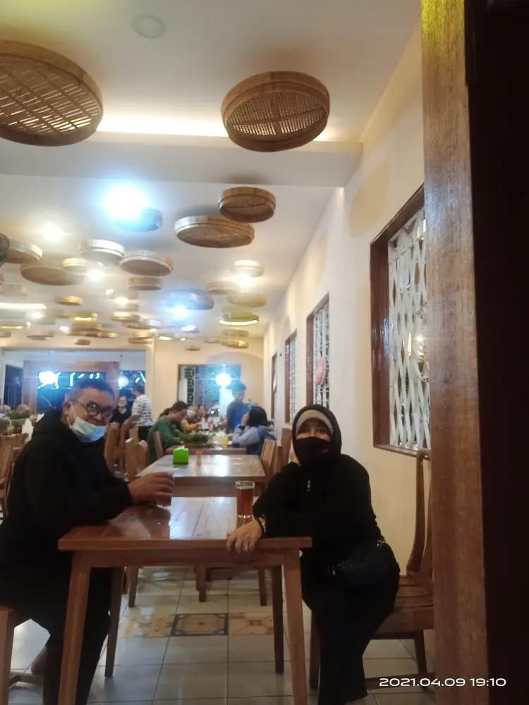 Ayam Goreng KARTINI 7