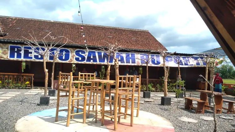 Resto Sawah Bu Parti 1