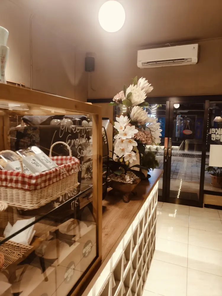 Onkel.Jee Slow Bar Coffee & Kitchen 9