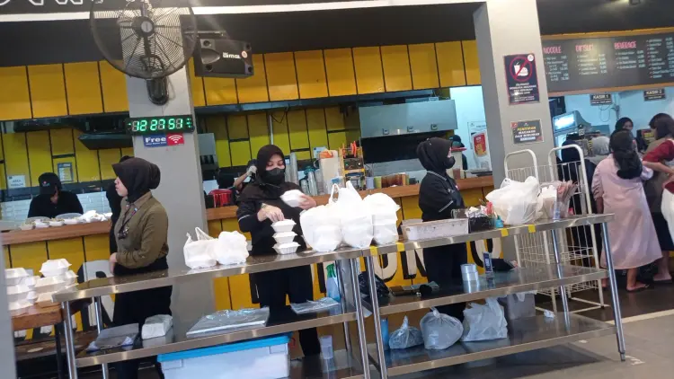 Mie Gacoan Sukun Kota Malang 9