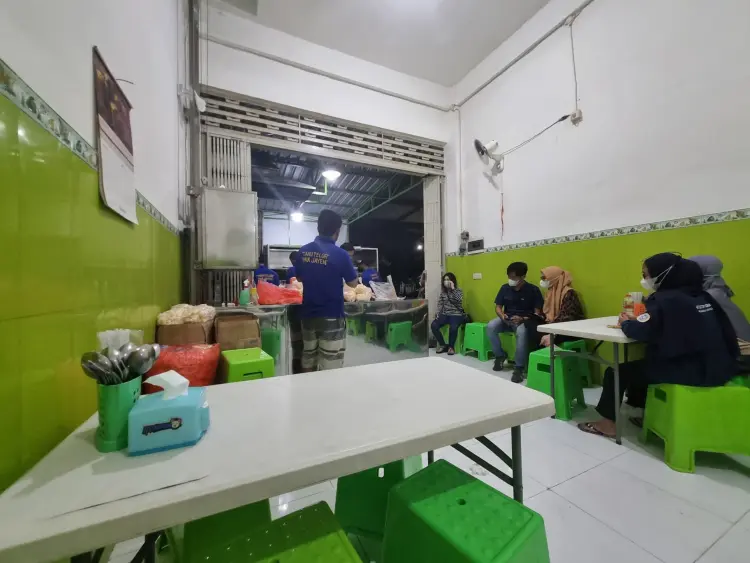 Tahu Telor Pak Jayen Pusat 8