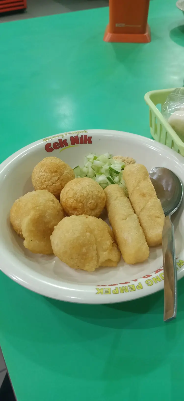 Warung Pempek Pak Raden 2