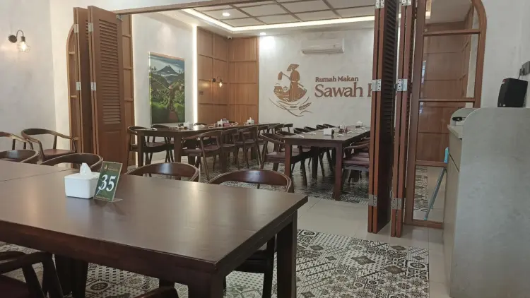 Rumah Makan Sawah Kita 8
