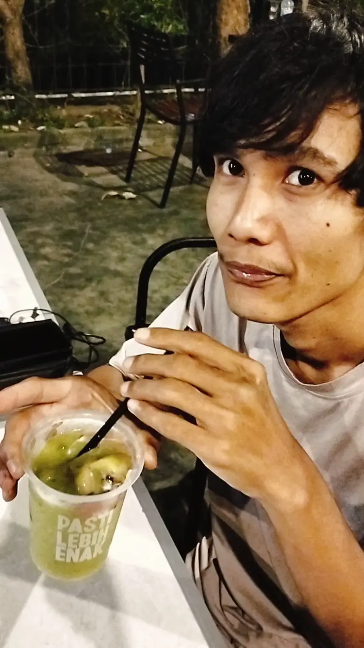 Solo Steak & Resto Jaten " 4 " 6