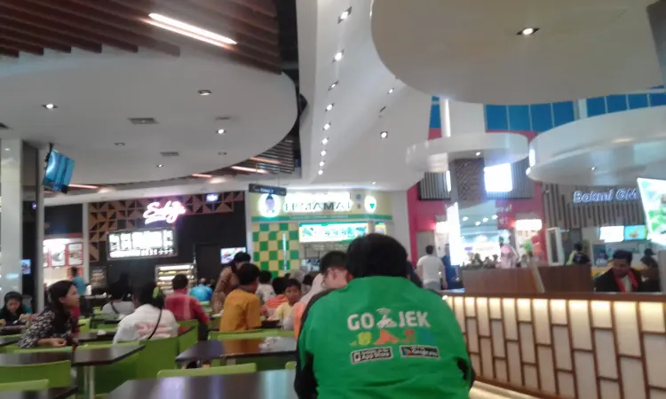 d'foodcourt supermall karawaci 6