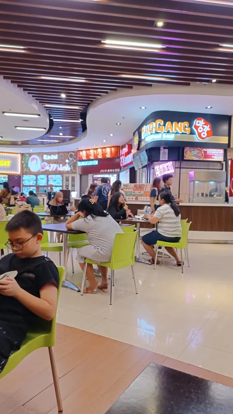 d'foodcourt supermall karawaci 4