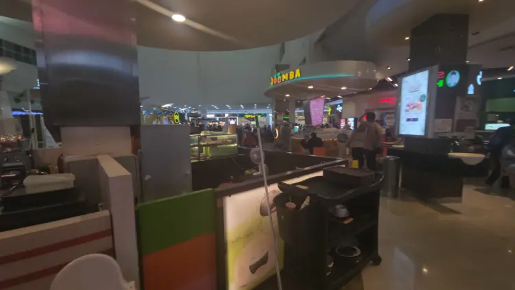 d'foodcourt supermall karawaci 3