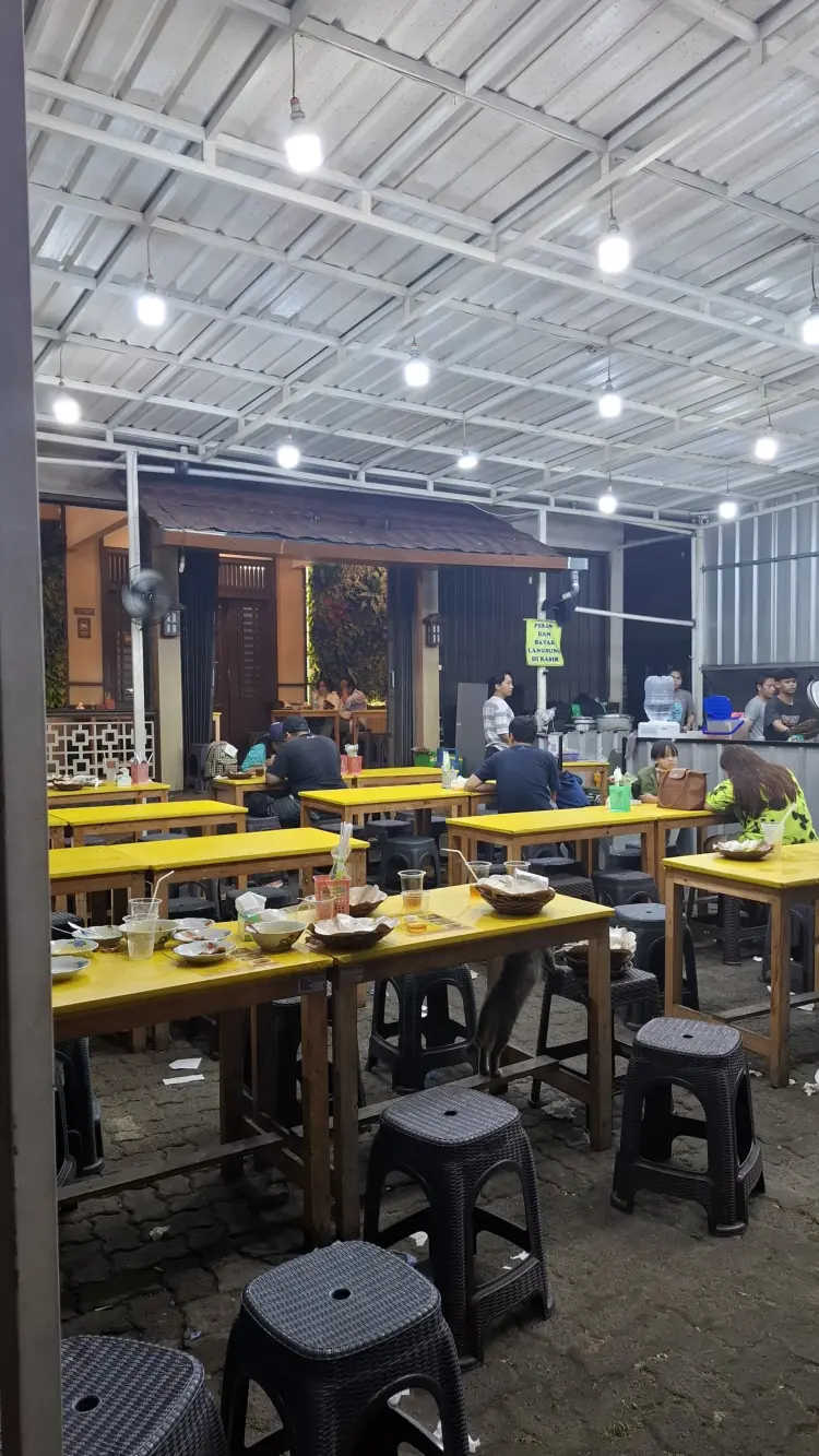 Ayam Bebek Kari Pedas Darmawangsa 8