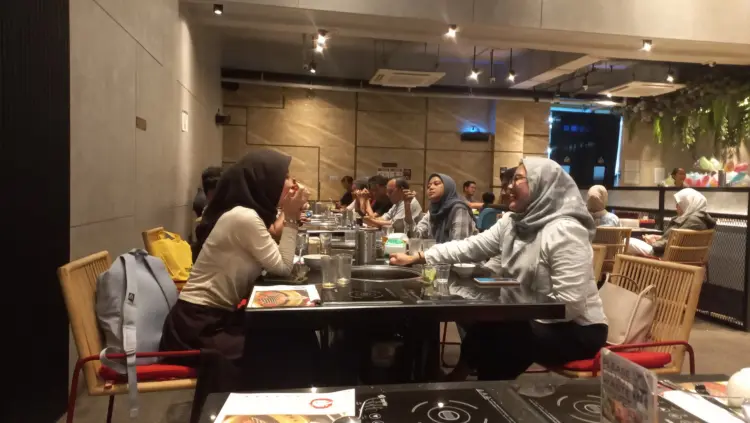 Hachi Grill The Breeze BSD City 8