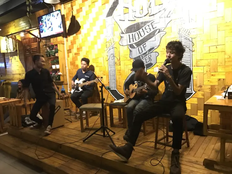 HOB Cafe - House of Beer 2