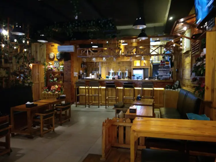 HOB Cafe - House of Beer 4