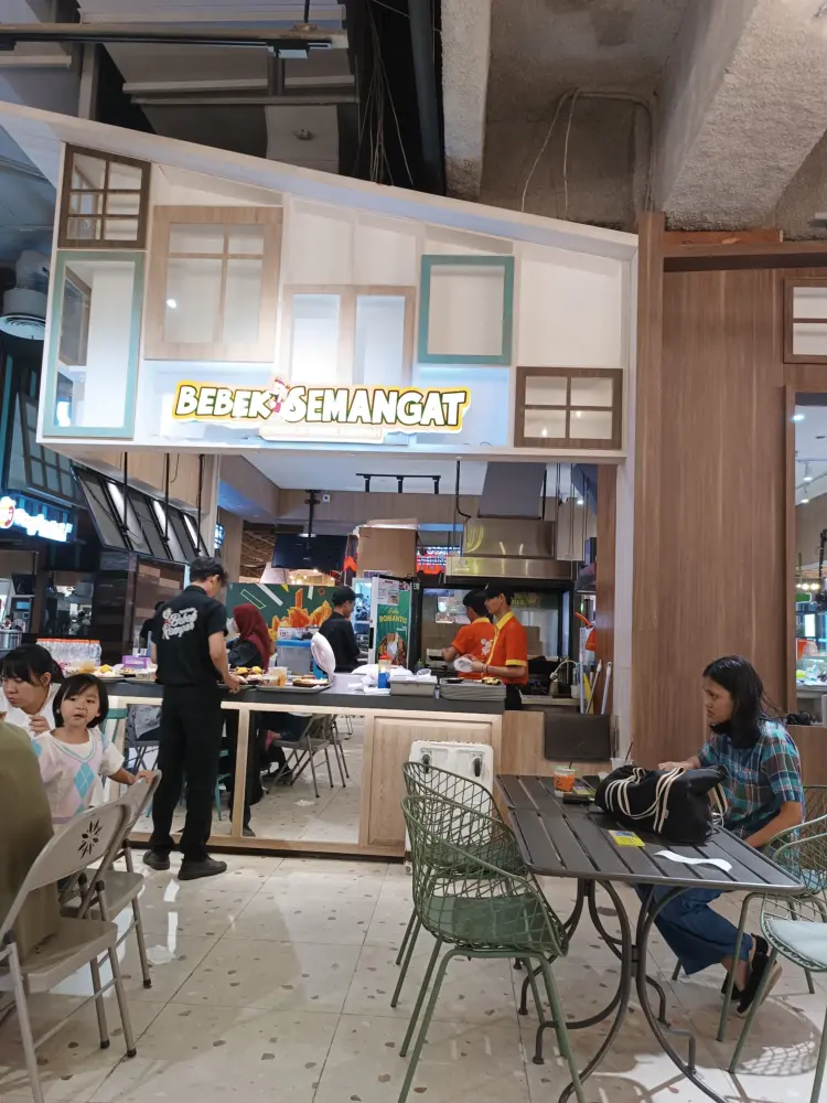 Bebek Semangat - Kota Wisata 5