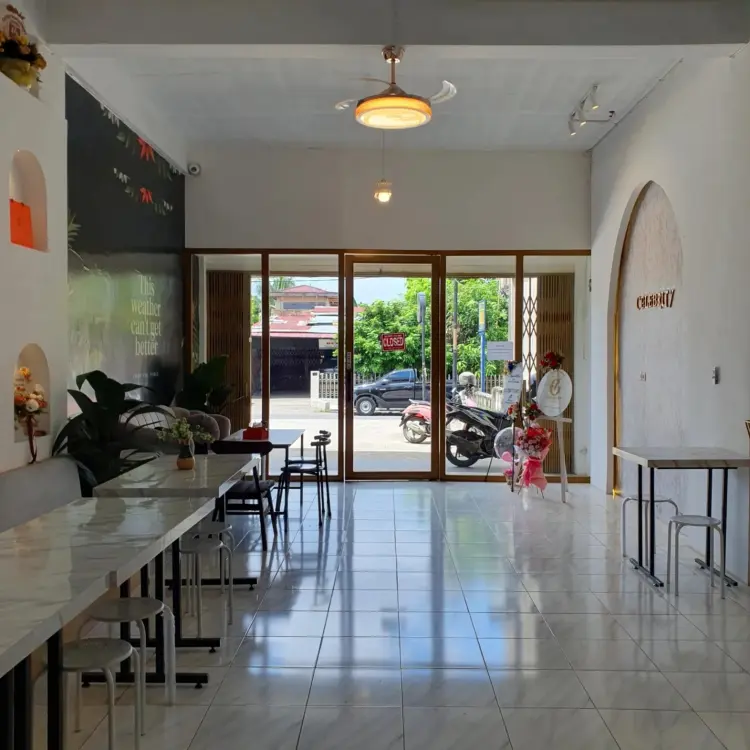 Celebrity Cafe & Resto Pekanbaru 1