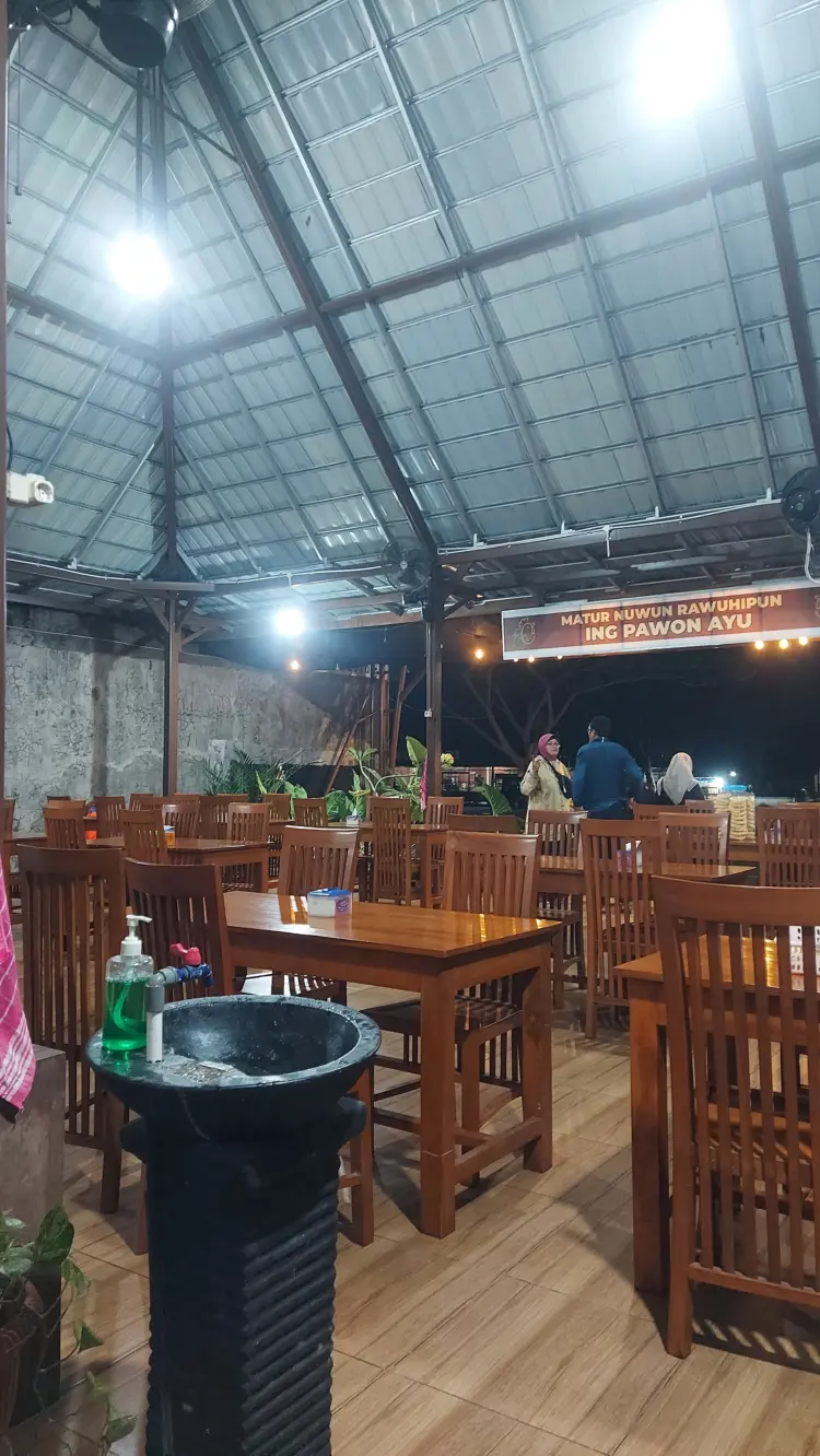 Pawon Ayu Resto Karanganyar 3