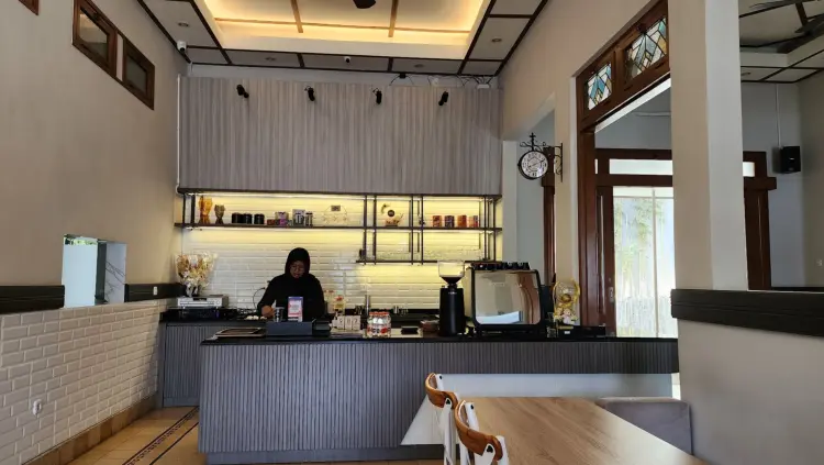 FOURIER Coffee | Eatery 9