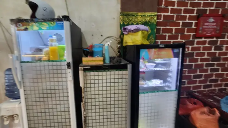 Warung Nasi Pedas Mbak Ririn 7