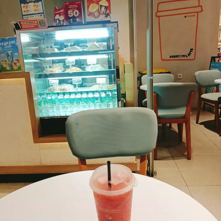 TOMORO COFFEE - Pesona Square Depok 9