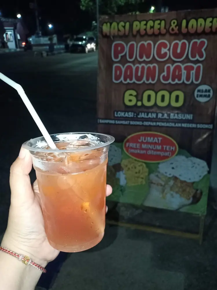 Pincuk Daun Jati Mbak Emma 2