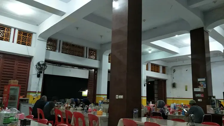 Rumah Makan Dua Wawo 10