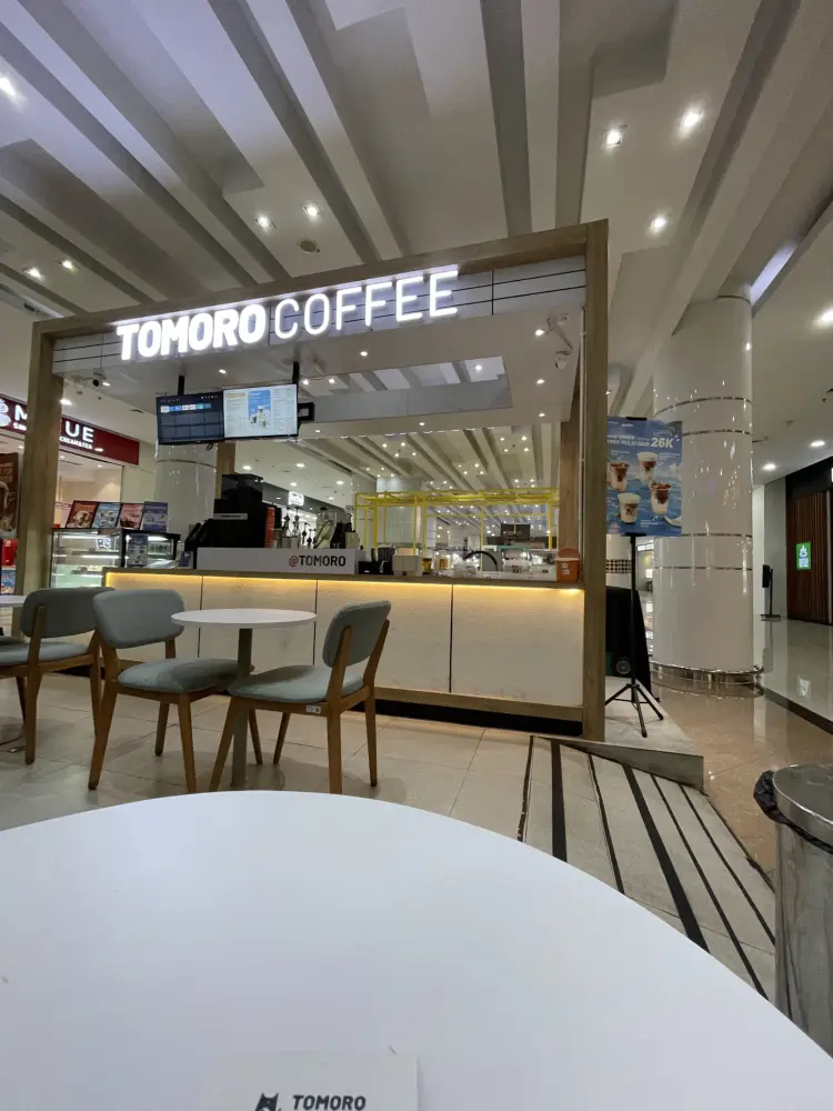 TOMORO COFFEE - Green Pramuka Square 1