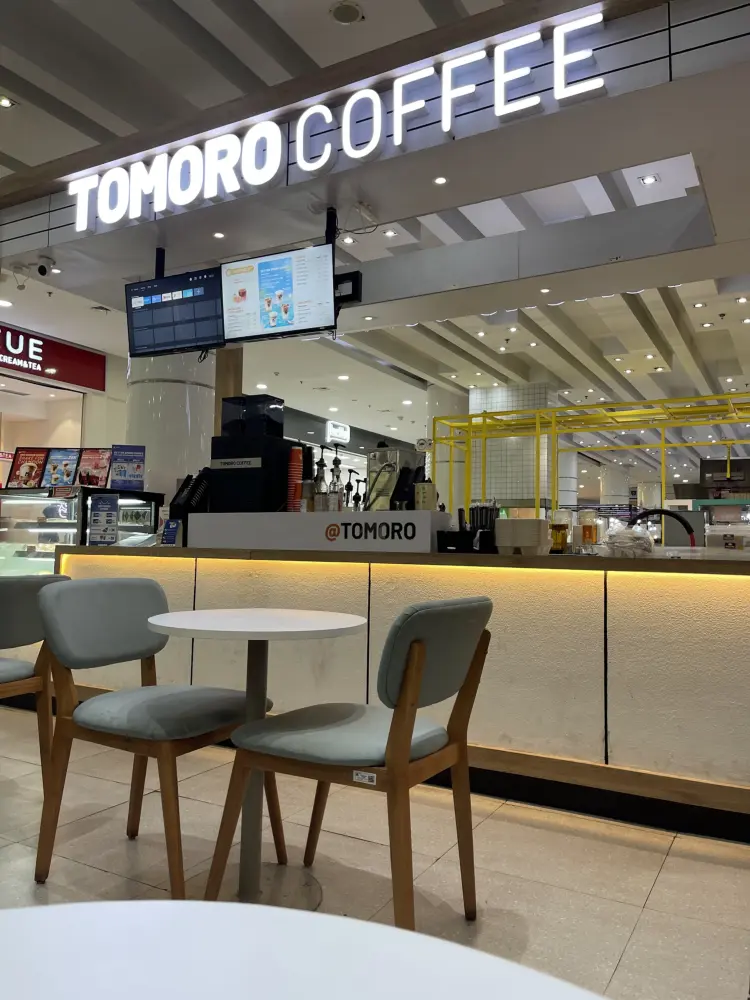 TOMORO COFFEE - Green Pramuka Square 2
