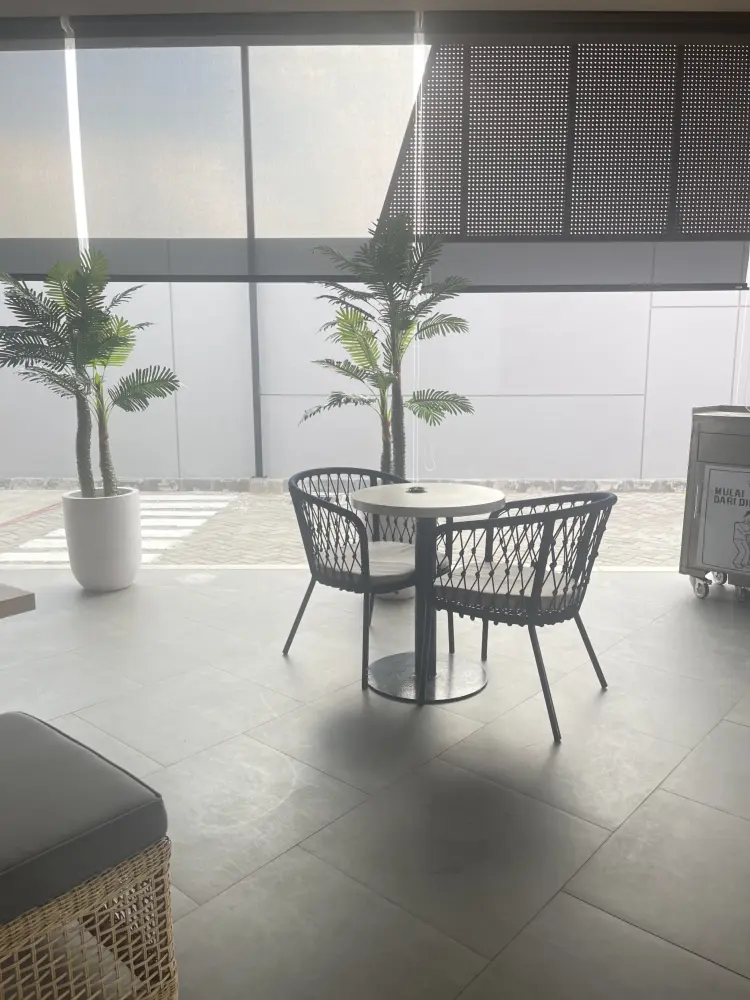 KFC Paramount Petal 8