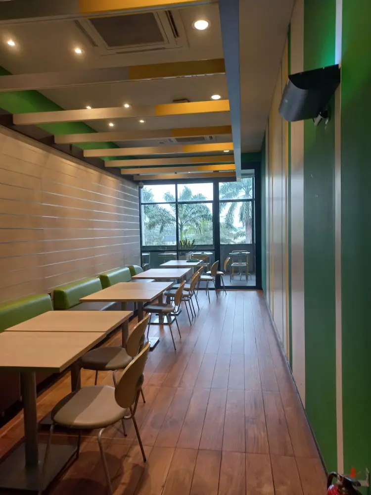 Subway - Summarecon Bekasi 9