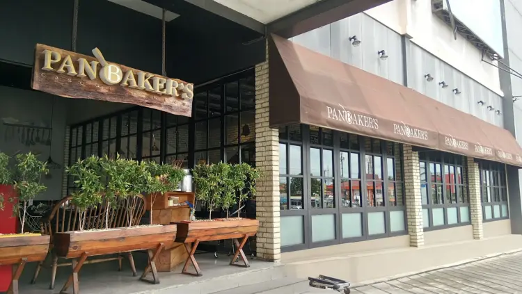 PANBAKER'S Living Plaza 1
