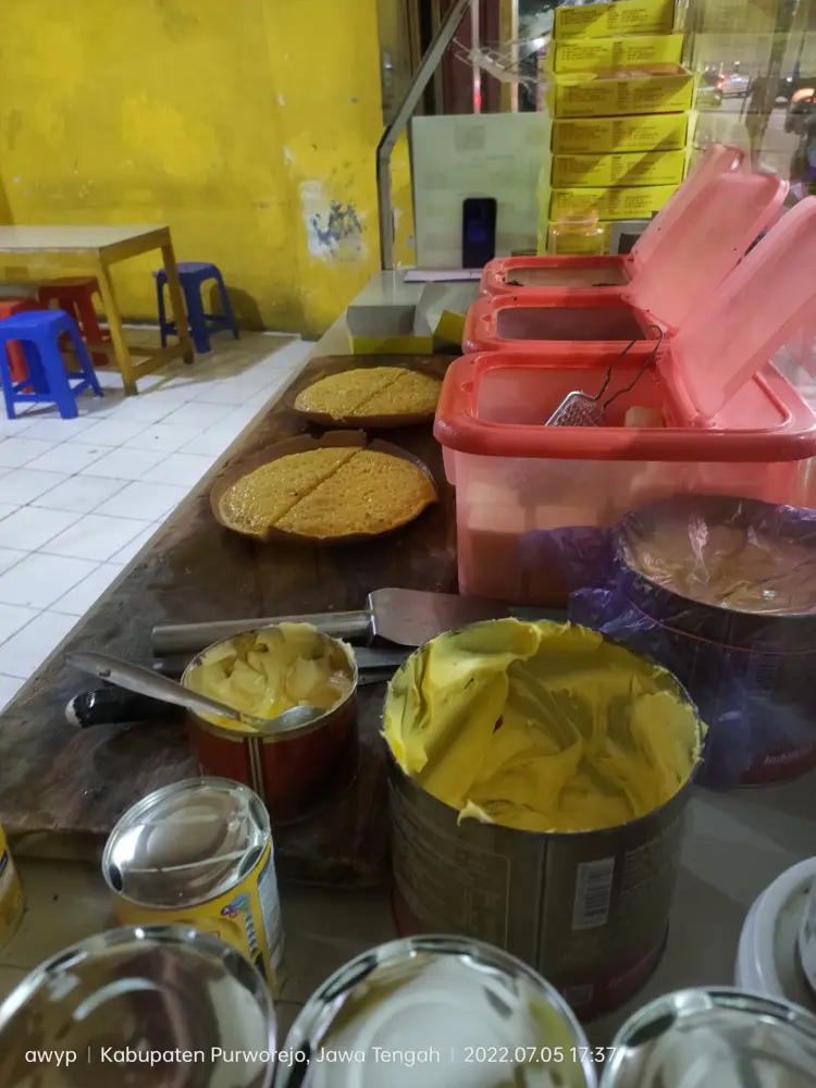 Martabak Manis/Asin Legit Khas Bandung 7
