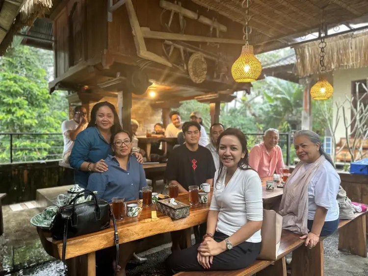 Oemah Sari "Home Resto" 3