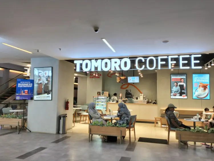 TOMORO COFFEE - Poins Square 1