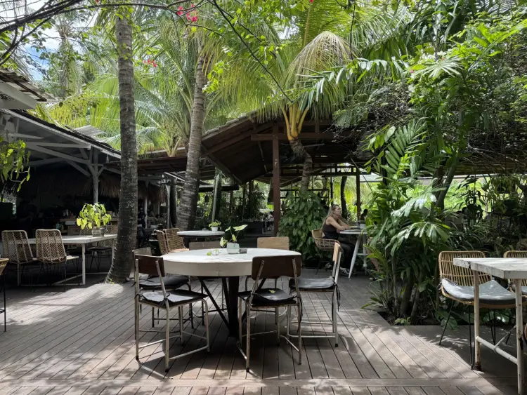 Don't just know Nook, its sister store MILU's rice field view is the real Mantap!