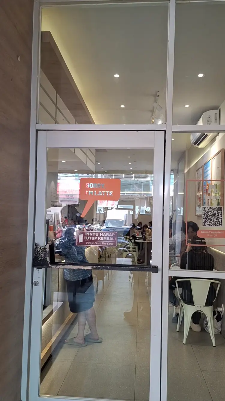 TOMORO COFFEE PERCETAKAN NEGARA 6